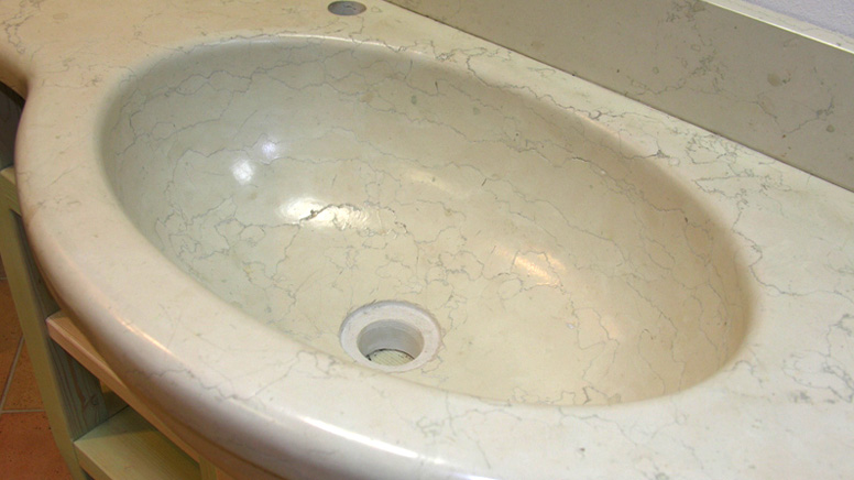 Fornitura di lavabi in marmo